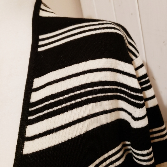 JONES STUDIO | LONG CLASSIC OPEN FRONT STRIPED CAR… - Picture 5 of 10